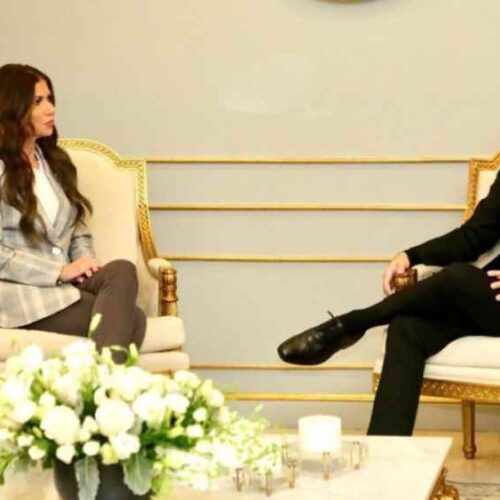 Kristi Noem, Secretaria de Seguridad Nacional de EE. UU., fortalece lazos en Centroamérica. Reuniones clave en Guatemala, Panamá, Honduras y El Salvador. Foto: archivo