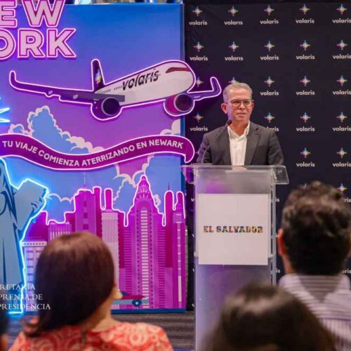 Volaris El Salvador inaugura nueva ruta a Newark, consolidando su presencia en el mercado aéreo con una flota moderna y tarifas competitivas. Foto: SECPRENSA