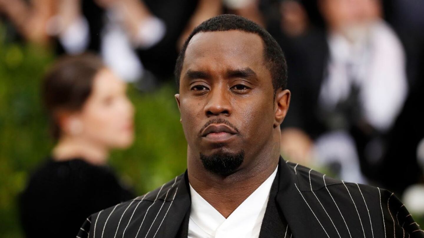 Sean Diddy Combs en la corte durante la lectura de su veredicto judicial. (Lucas JacksonReuters)
