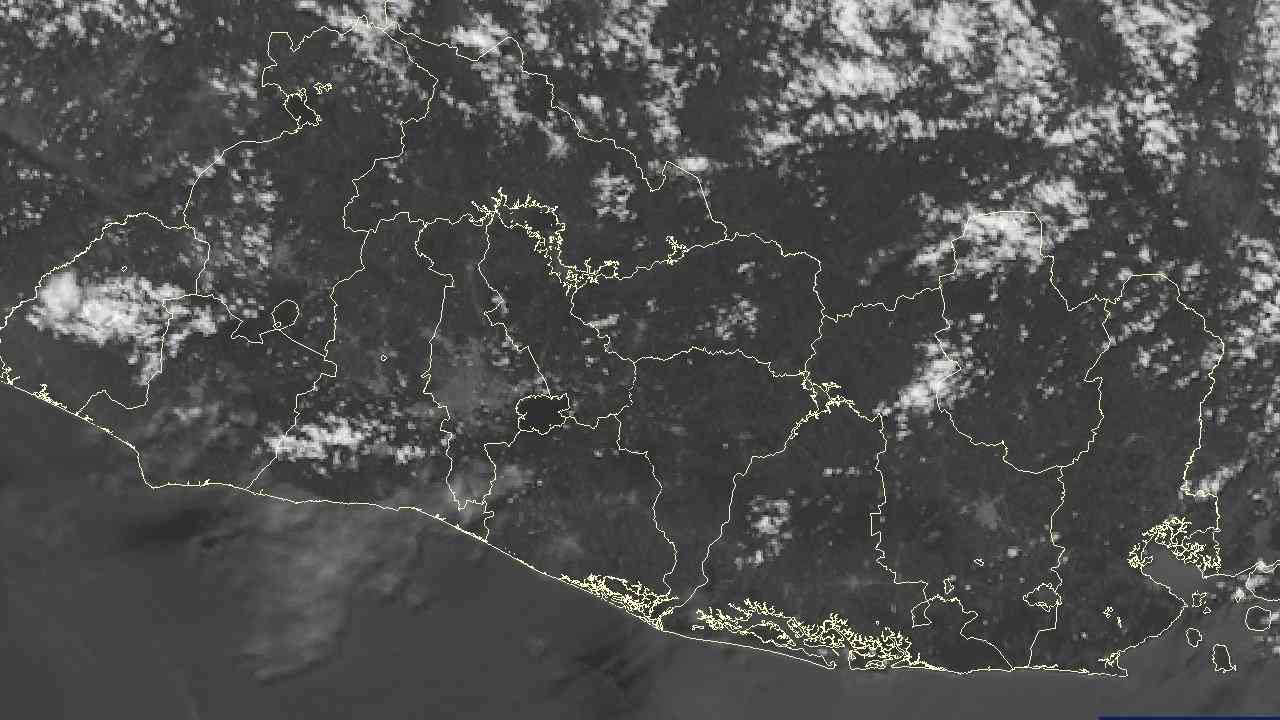 Mapa de El Salvador mostrando las zonas con probabilidad de chubascos y tormentas para la tarde del 30 de julio. (Imagen ilustrativa)