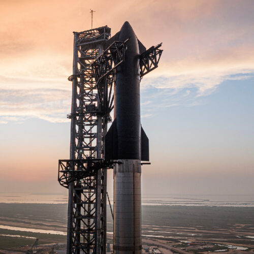 SpaceX presenta la nueva versión de Starship, su nave rumbo a Marte, prototipo V2, con miras a misiones antes de 2030. Foto: Space X