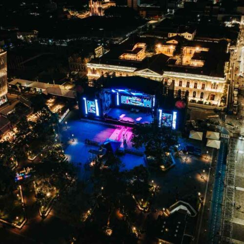 Foto: El line up del Festival Latido para la noche de este 2 de agosto en el Centro Histórico. Foto: @latidofestival