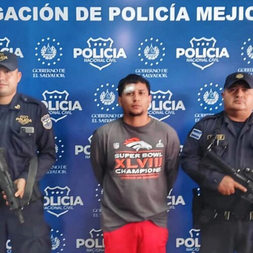La PNC capturó a un pandillero de la MS-13 en Mejicanos, San Salvador, tras ser grabado en video durante un intento de homicidio. Foto: @PNCSV.