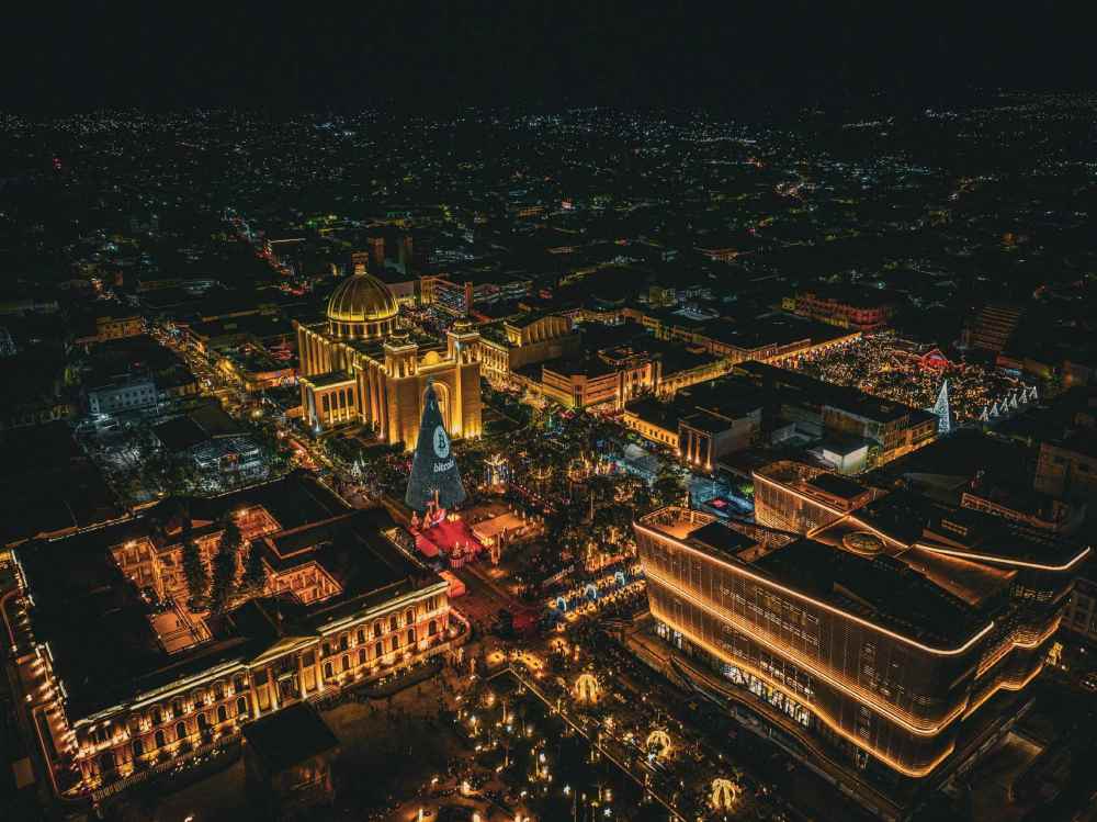 Vista del Centro Histórico de San Salvador. Archivo.