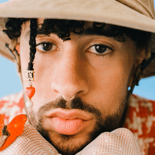 Bad Bunny se ha convertido en un motor económico para Puerto Rico, atrayendo a medio millón de turistas y generando cientos de millones de dólares. Foto: (Josefina Santos)
