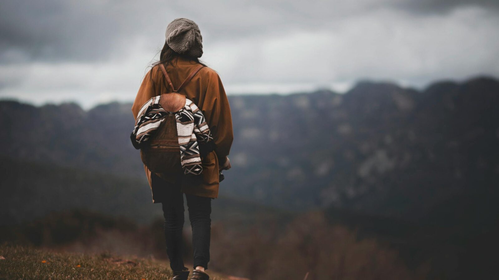 Los expertos recomiendan pequeños cambios y constancia para alcanzar un mejor bienestar y salud. Foto: Pexels.com / Oriol Segon Torra.