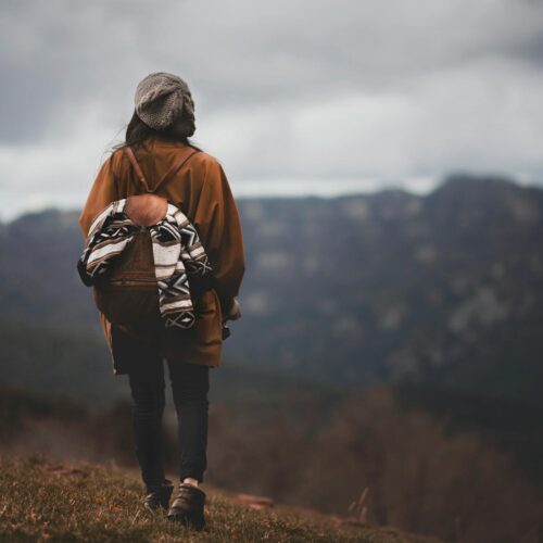 Los expertos recomiendan pequeños cambios y constancia para alcanzar un mejor bienestar y salud. Foto: Pexels.com / Oriol Segon Torra.