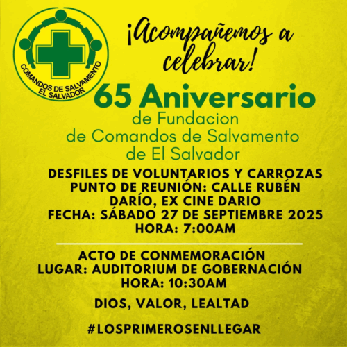 Voluntarios de Comandos de Salvamento marchan en el desfile del 65 aniversario, reafirmando su compromiso con El Salvador. Foto: Comandos de salvamento.