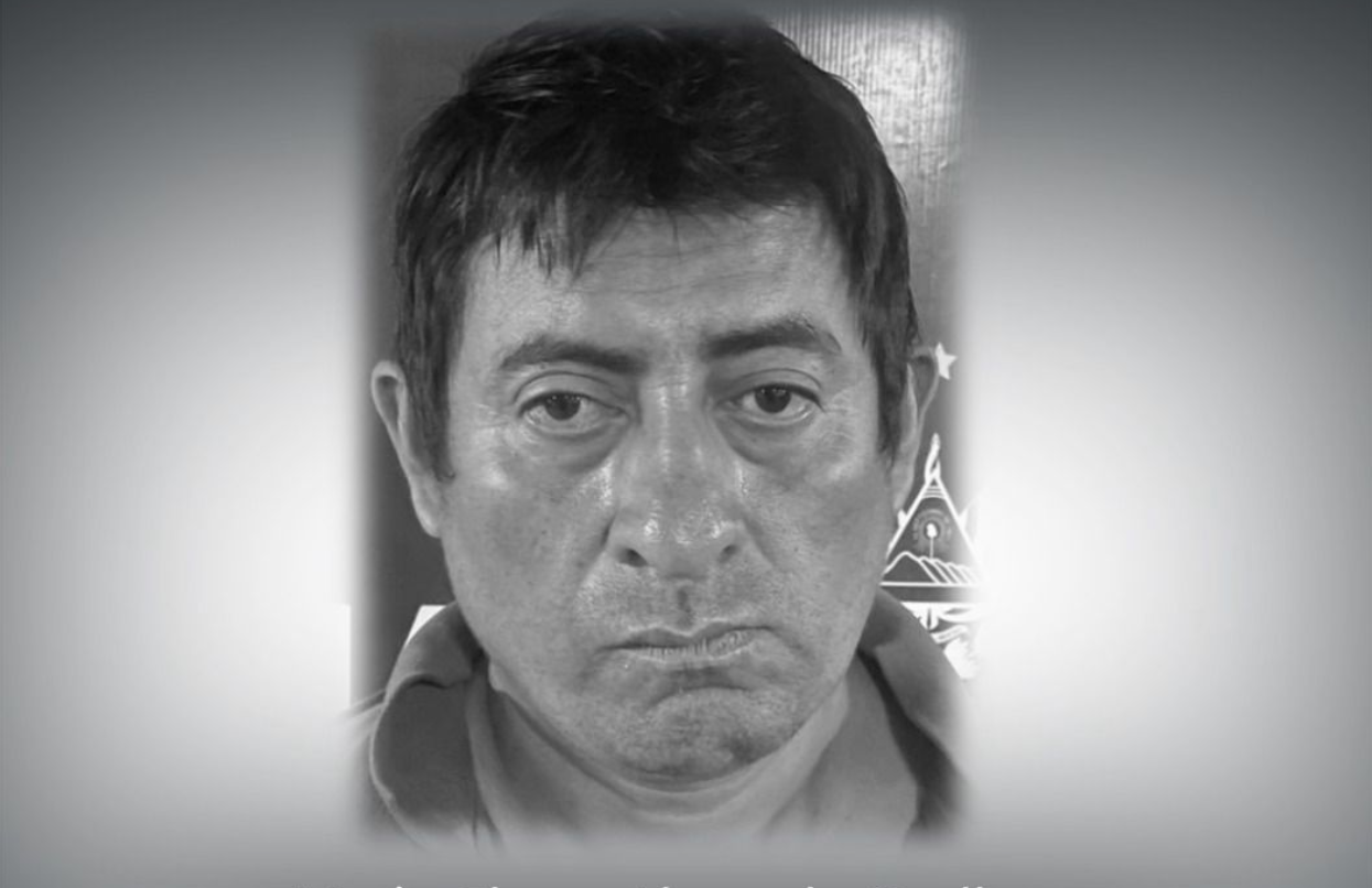 La FGR allanó la casa de Mario Elmer Alvarado Orellana, acusado de tirotear a un hombre en Santa Tecla. Hallaron un cráneo y evidencia clave.