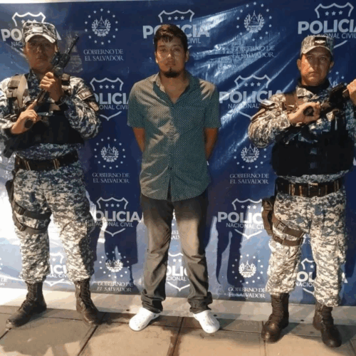 Henry Bladimir Guandique Jiménez, detenido por la PNC como responsable del homicidio de su pareja en Apopa. Foto: @PNCSV.