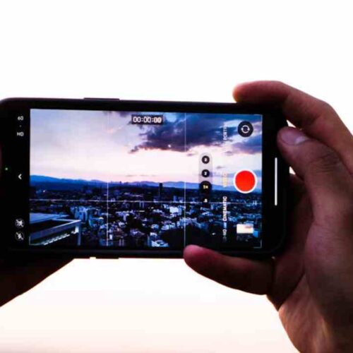 El Festival de Cortos ESCINE es un evento que democratiza el cine y transforma la ciudad en un set gigante. Heber Vazquez / Pexels