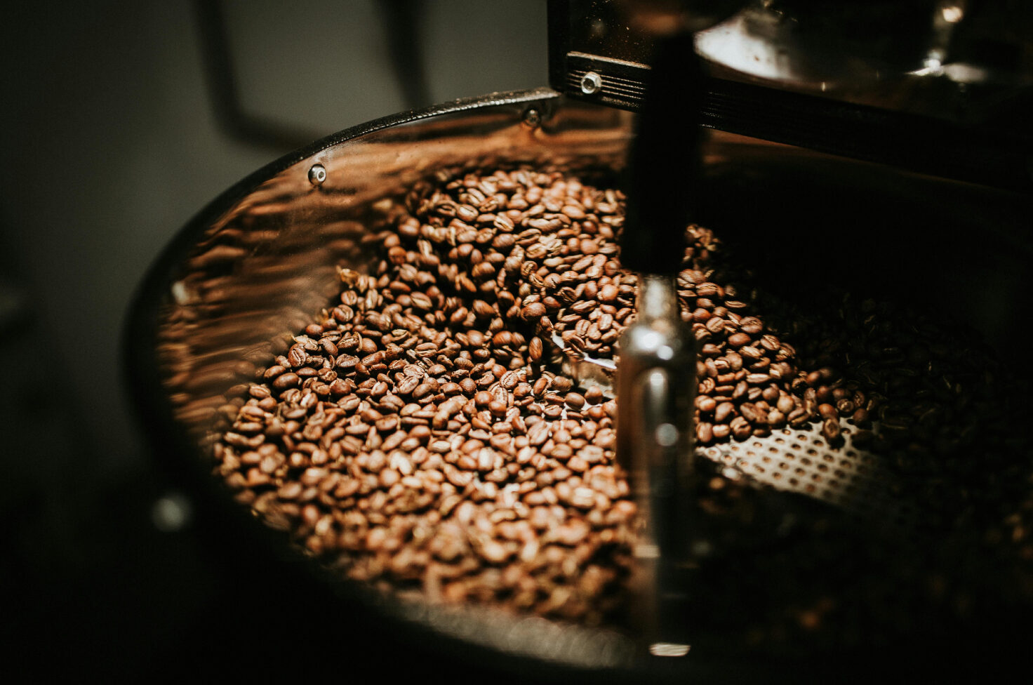 El café, originario de Etiopía, es una de las bebidas más consumidas y comercializadas del mundo. Foto: Pexels.com / Juan Pablo Serrano
