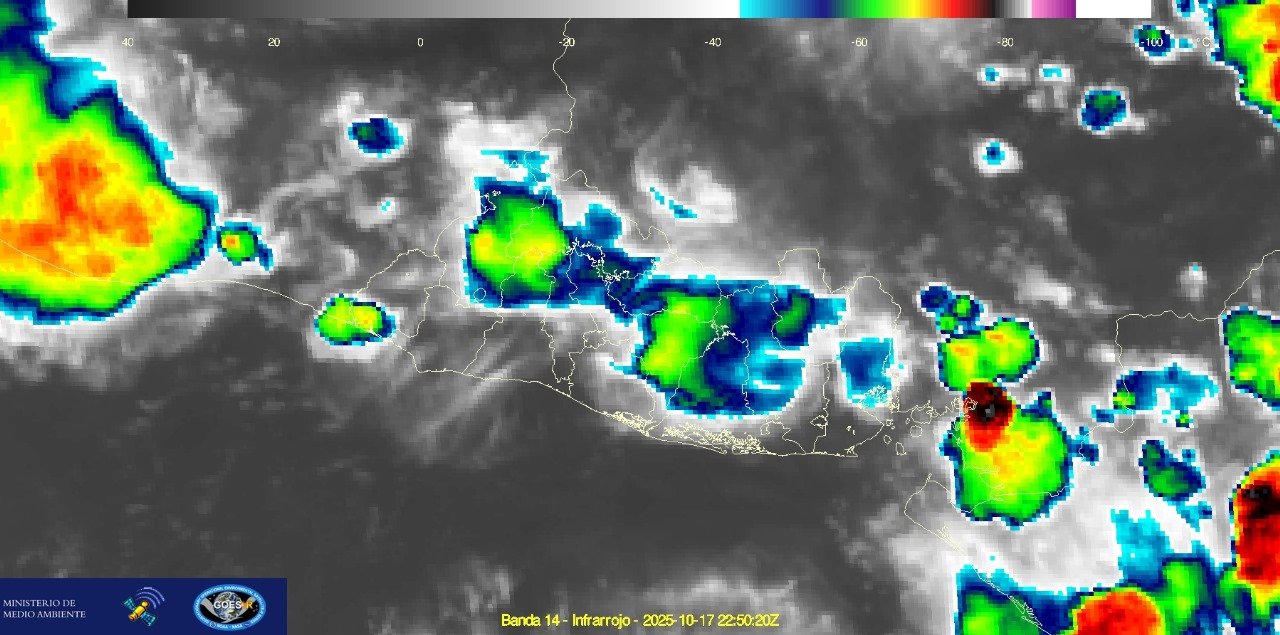 Imagen de radar muestra lluvias en Santa Ana, Ahuachapán, Cuscatlán y Cabañas. Foto: @MedioAmbienteSV
