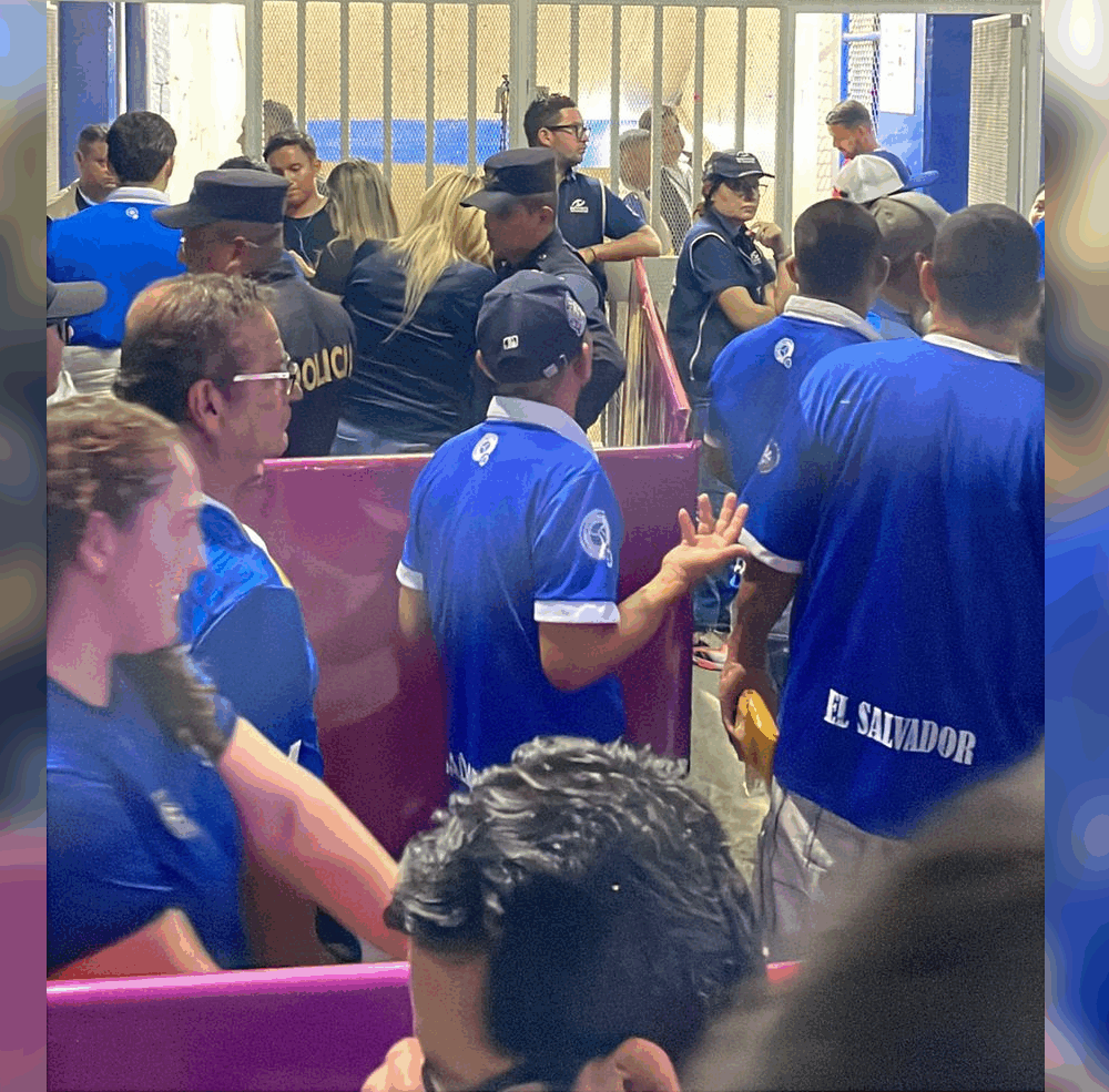 La Barra Azul exige victoria a La Selecta: "¡Tres puntos o nada!". El comunicado circulará en el Cuscatlán este martes. Foto: foto de archivo.