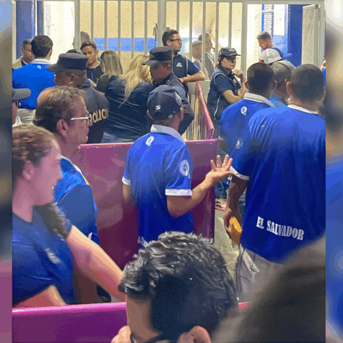 La Barra Azul exige victoria a La Selecta: "¡Tres puntos o nada!". El comunicado circulará en el Cuscatlán este martes. Foto: foto de archivo.