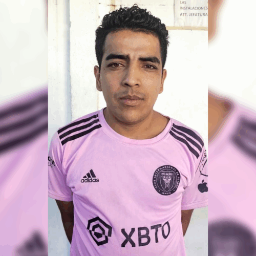 Jonathan Alexander Caridad Caridad, de 34 años, detenido por la PNC en Colón, La Libertad, tras agredir a un hombre con una llave cangreja. Foto: @PNCSV