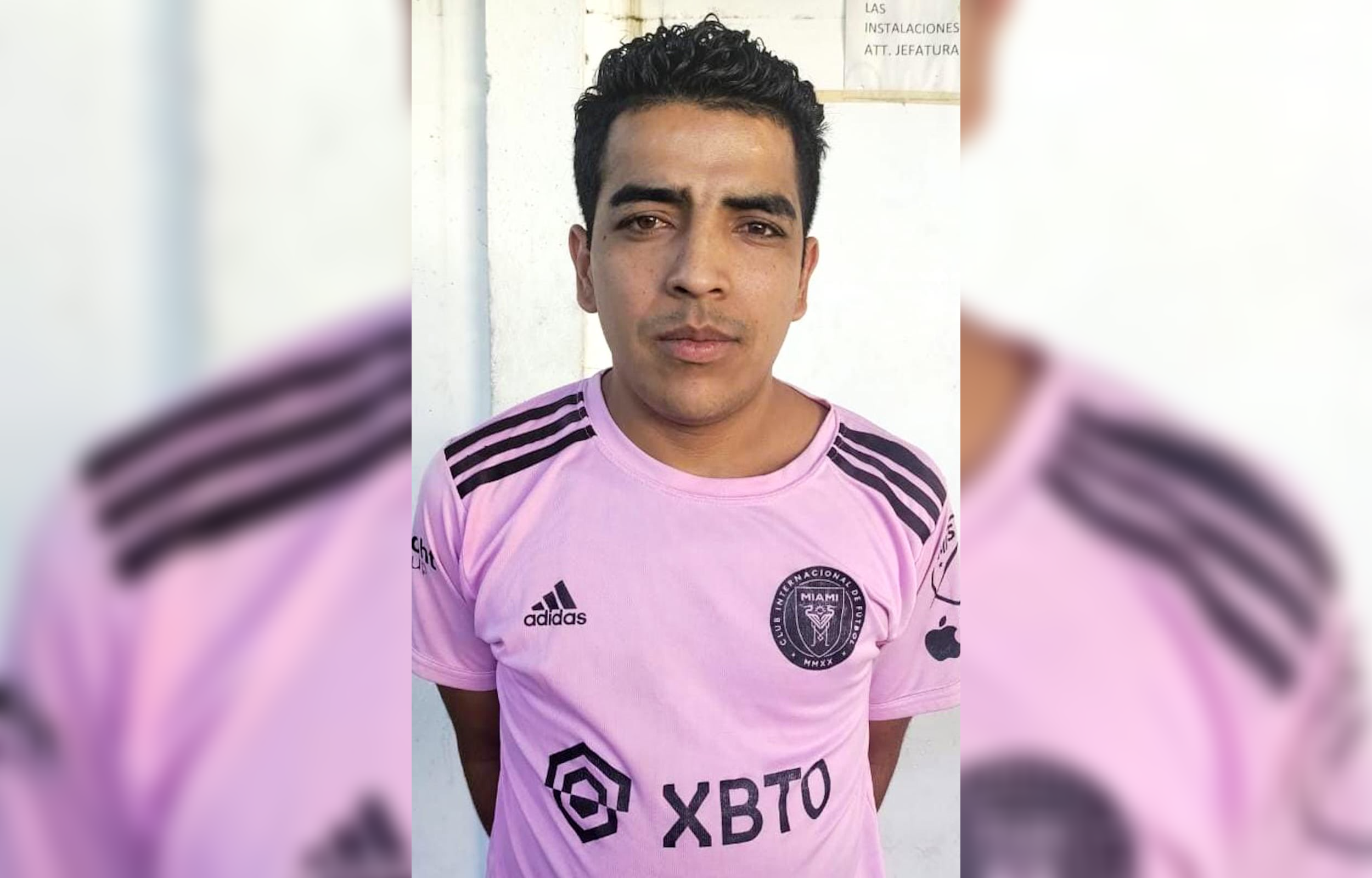 Jonathan Alexander Caridad Caridad, de 34 años, detenido por la PNC en Colón, La Libertad, tras agredir a un hombre con una llave cangreja. Foto: @PNCSV