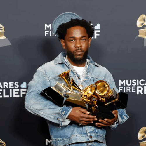 Kendrick Lamar domina las nominaciones de los Grammy 2026, pero hay sorpresas y ausencias que generan debate. (Foto: Getty Imagens)