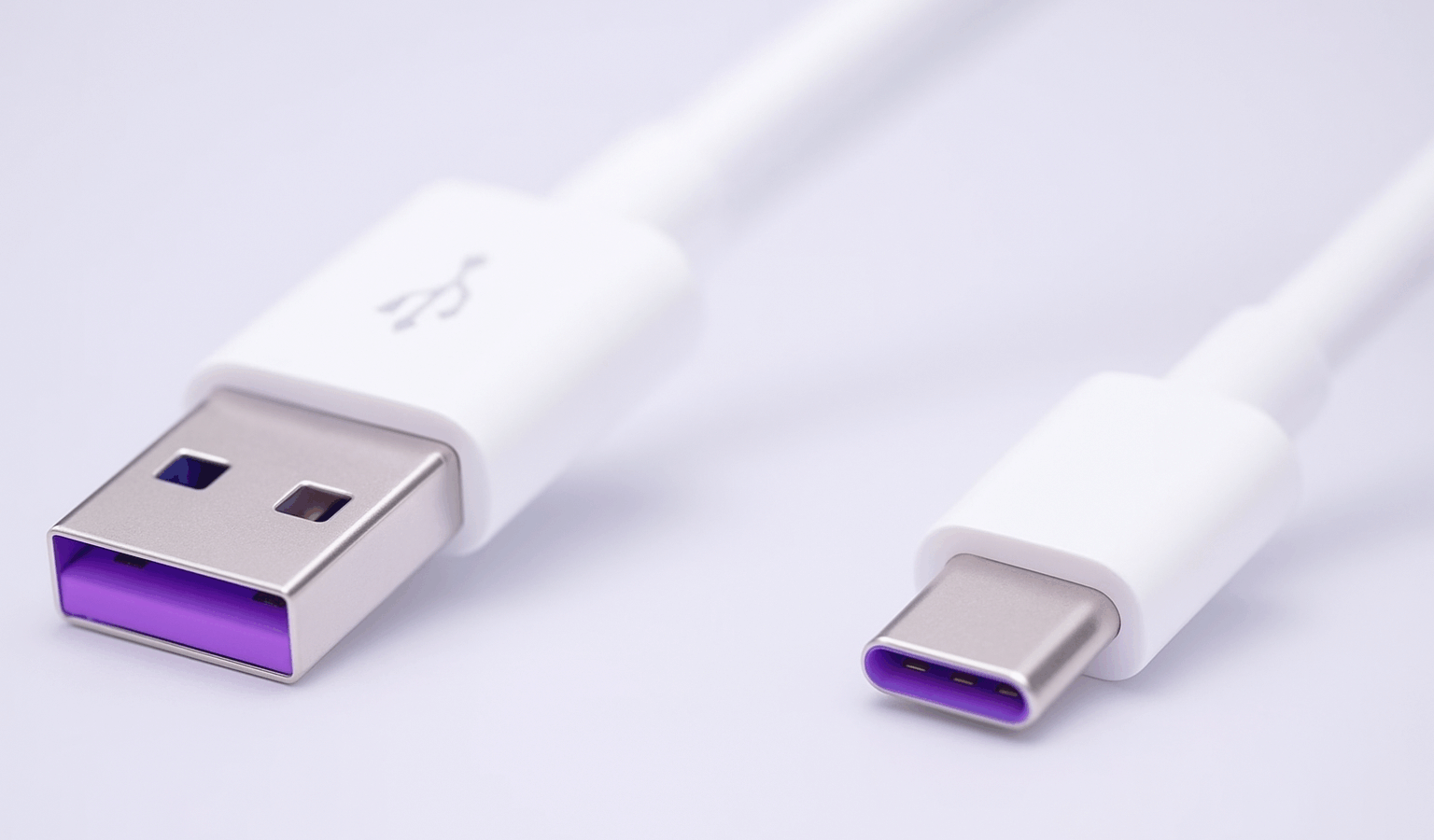 Los USB morados ofrecen una carga más rápida y eficiente para tus dispositivos. Foto: Ilustración.