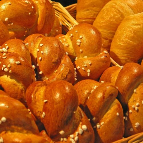 Eliminar carbohidratos puede generar fatiga, estreñimiento y problemas de salud mental, según expertos en nutrición. Foto: Pixabay.