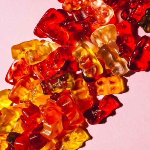 La melatonina, usada comúnmente para el insomnio, podría tener riesgos cardiovasculares según un estudio preliminar. Foto: Polina Tankilevitch