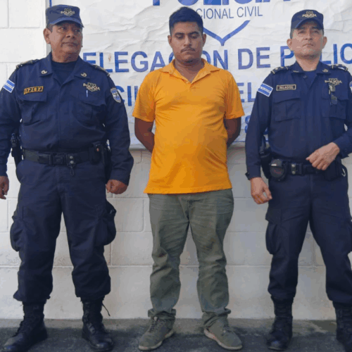 Samuel Antonio Rosales García, motorista de la ruta 109, capturado por la PNC tras atropellar y matar a un peatón en Ciudad Delgado. Foto: PNCSV.