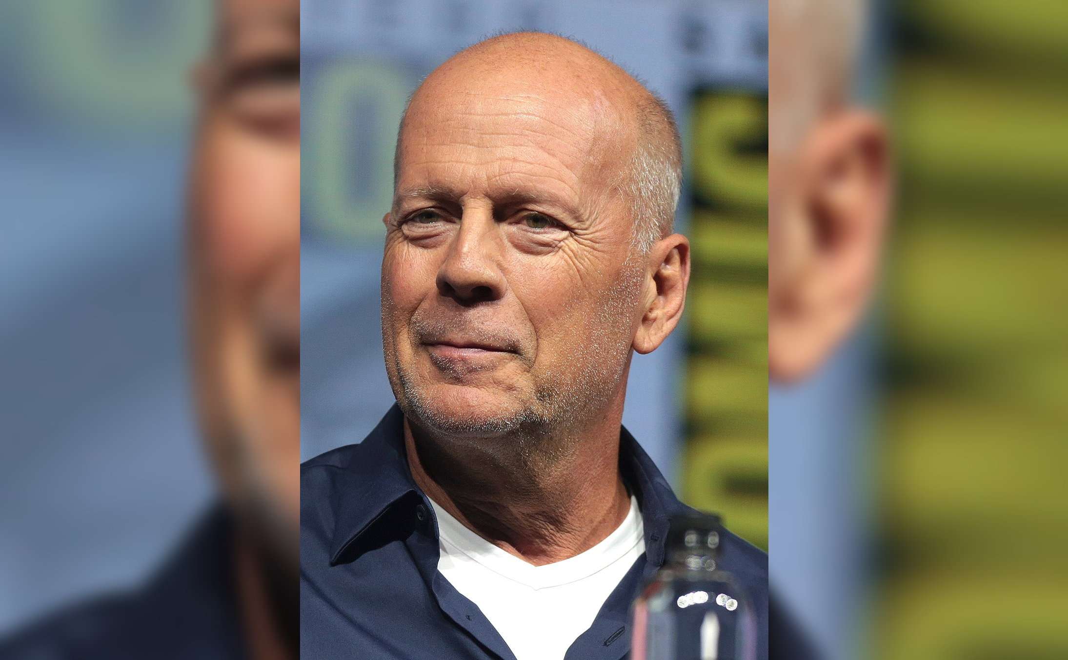 La familia de Bruce Willis anunció que su cerebro será donado a la ciencia tras su fallecimiento para estudiar la demencia frontotemporal (DFT), enfermedad que lo obligó a retirarse en 2022. Foto: Gage Skidmore.