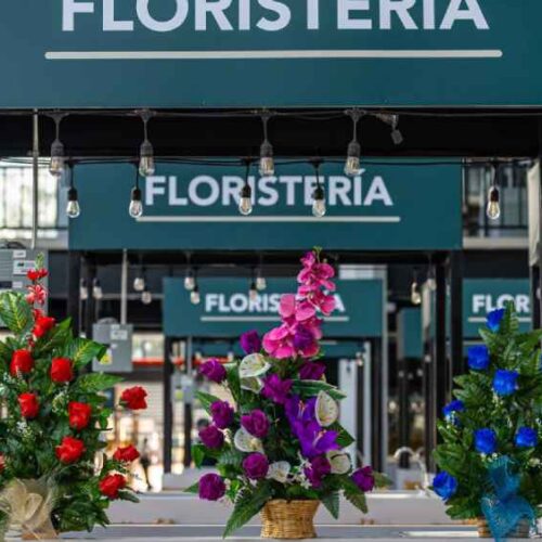 El remozado Mercado San Miguelito de San Salvador abre sus puertas, modernizado con una inversión de $34 millones para impulsar la economía de más de mil familias. Foto: Mercados Nacionales / @mercadosSV