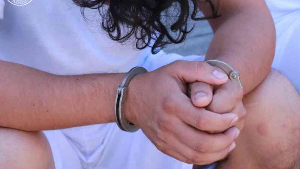 Tribunales ordenan juicio contra el contador acusado del Hurto de más de $400,000 a la empresa para la que trabajaba. Foto: @JuzgadosSV / X