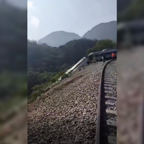 Un grave accidente en la Línea Z del Tren Interoceánico enluta al Istmo de Tehuantepec; autoridades reportan 13 muertos y 98 heridos tras el siniestro ocurrido ayer. Foto: Cortesía.