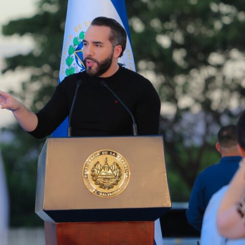 Con una inversión de $250 millones, AirCity posicionará a El Salvador como un hub de logística avanzada y mantenimiento de aviones en la región. Foto: Presidencia.