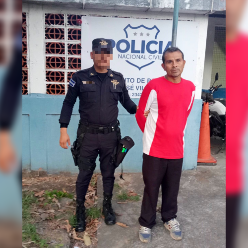 La PNC capturó a un sujeto acusado de extorsión en San José Villanueva, La Libertad, tras exigir $200 bajo amenazas de muerte a una víctima. Foto: PNC.