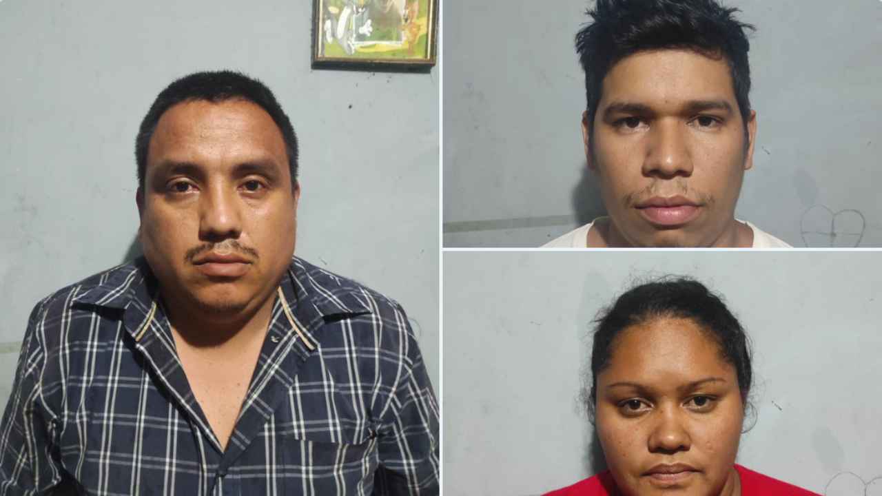 Tres personas fueron capturadas por la PNC El Salvador por receptación de vehículos y piezas robadas. Este delito puede llevar hasta 10 años de cárcel. Foto: PNC El Salvador (1 ago. 2024) Foto: Archivo