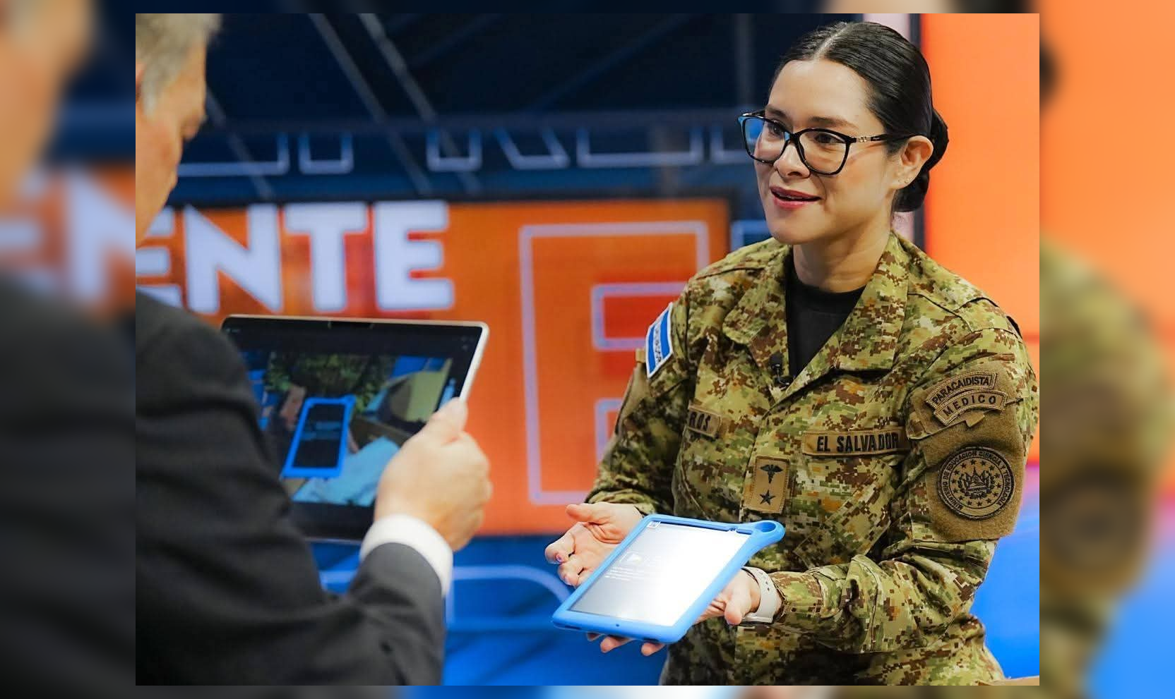 La ministra Karla Trigueros detalló los paquetes escolares 2026: uniformes, calzado y laptops HP gratuitos para todos los alumnos del sistema público. Foto: MINED.