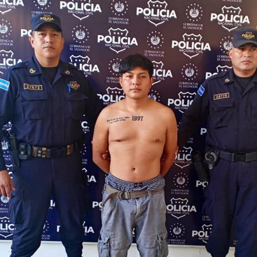 Héctor Rosales Ramírez fue detenido en la colonia Vista al Lago tras dar positivo a 275° de alcohol en la prueba de alcotest y causar un accidente. Foto: @PNCSV.