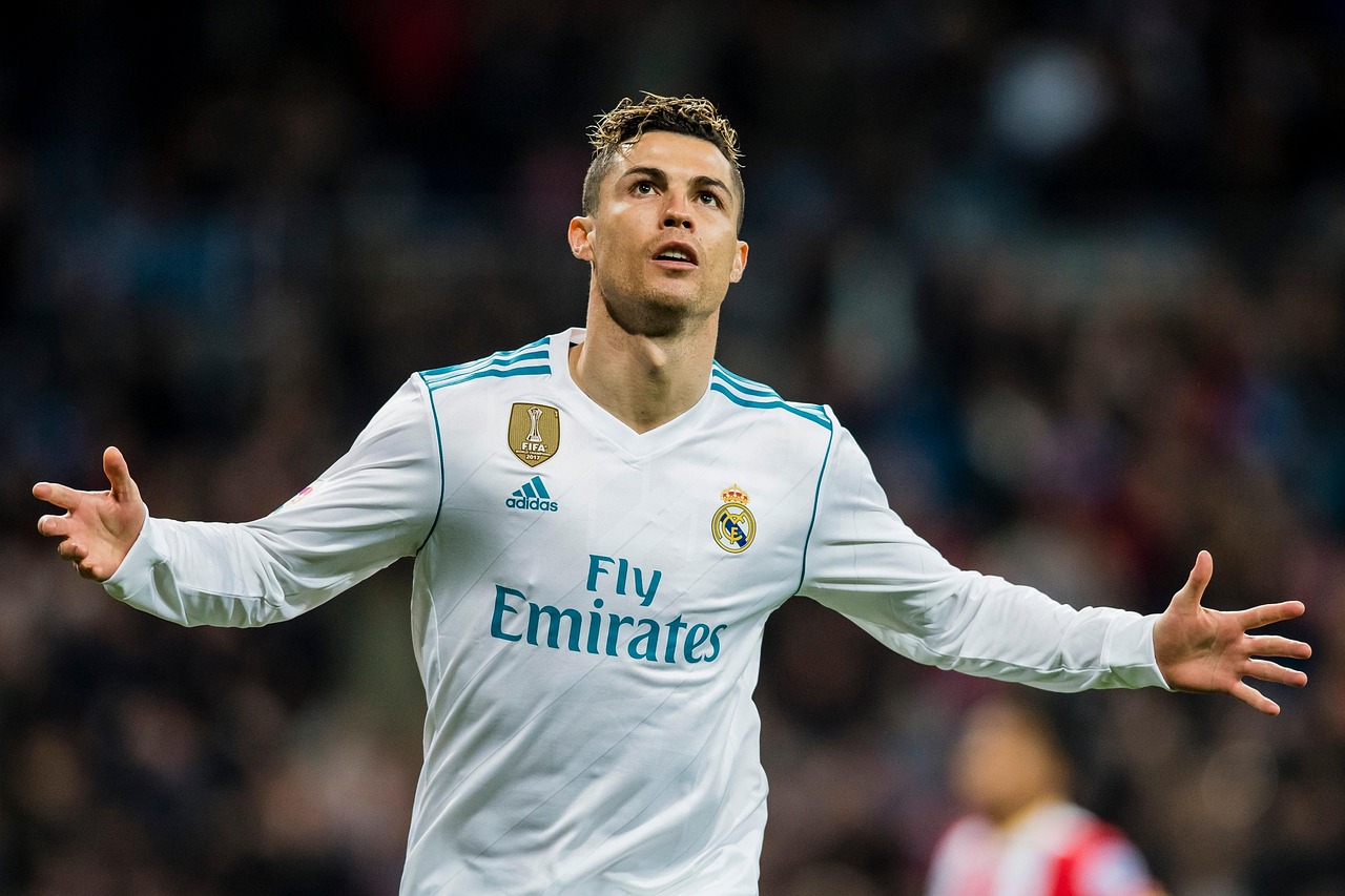 Cristiano Ronaldo expande su imperio empresarial al adquirir el 25% de la UD Almería a través de CR7 Sports Investments. El astro portugués apuesta por el potencial del fútbol español y el crecimiento del club andaluz. Foto: Pixabay.