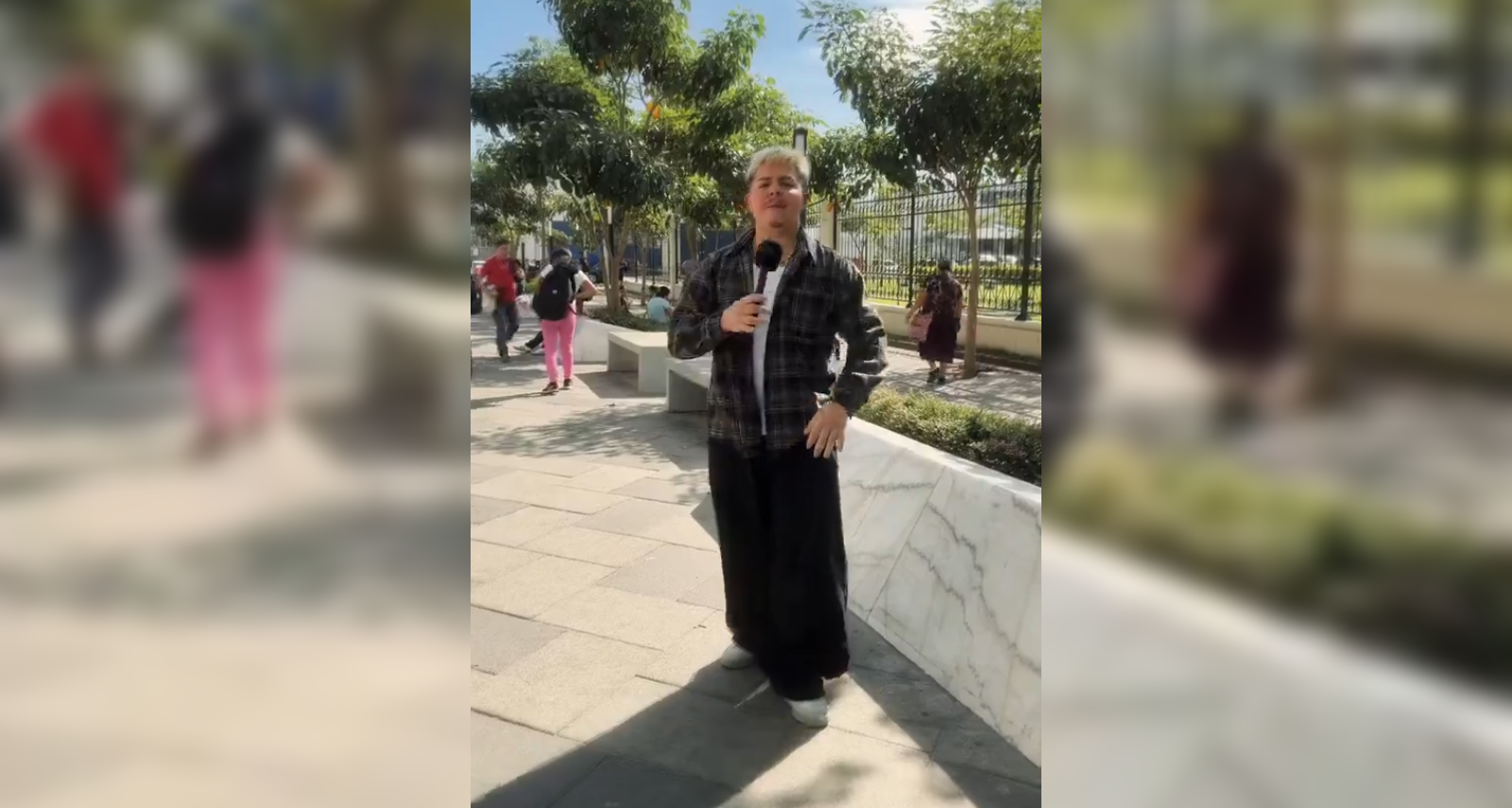 El creador de contenido Yeik ofreció una disculpa pública a Don Gabriel, tras viralizarse un video con comentarios ofensivos en el Centro Histórico de San Salvador. La polémica generó rechazo masivo en redes sociales. Foto: Cortesía.