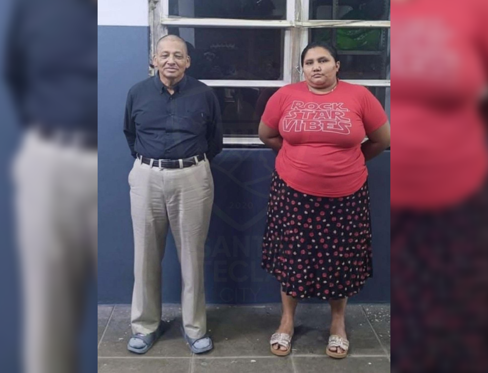 Dos ciudadanos hondureños fueron detenidos en la frontera El Amatillo tras intentar trasladar de forma irregular a un menor de edad. Foto: PNC El Salvador