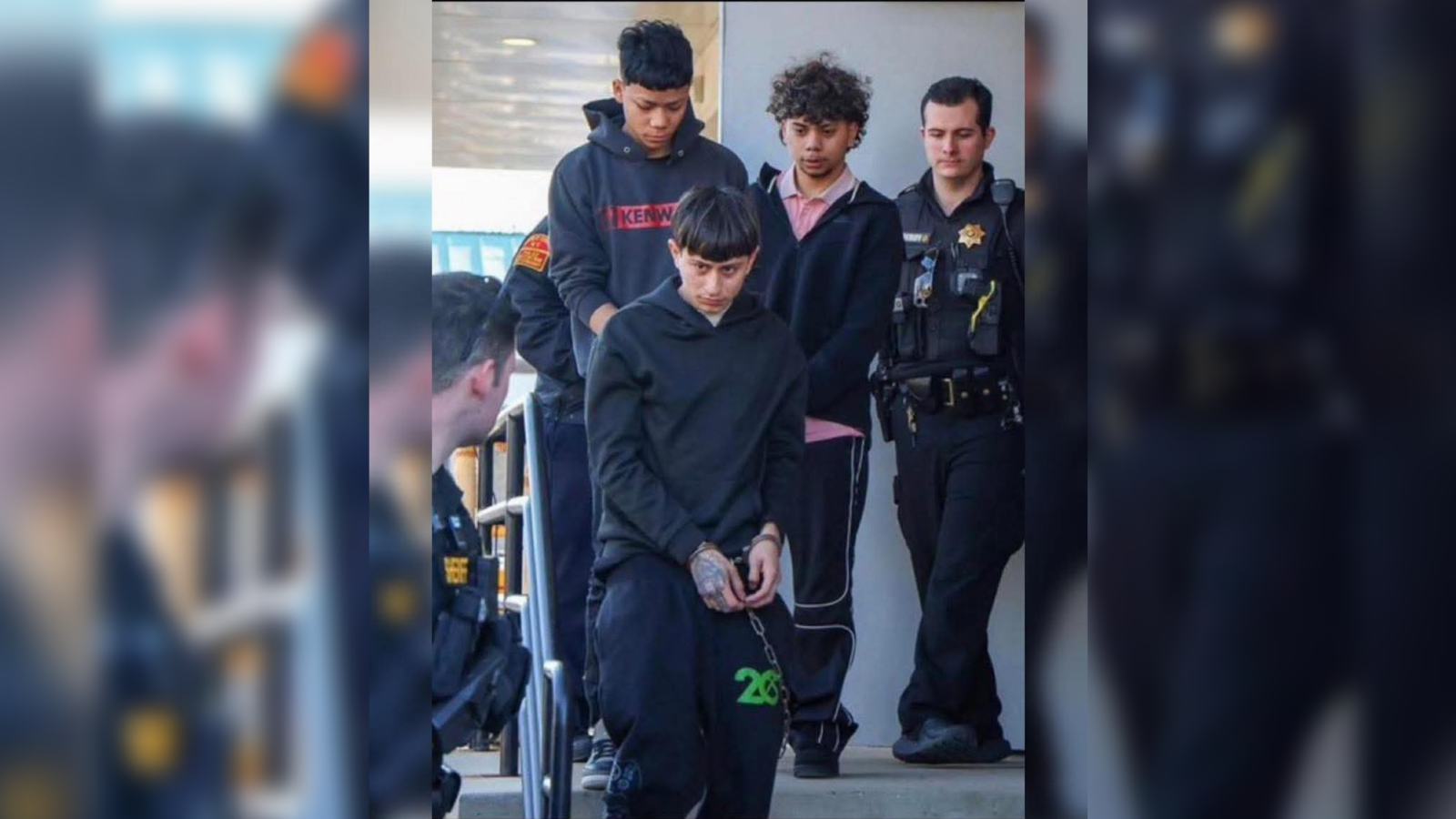 Tres jóvenes salvadoreños enfrentan cargos criminales en Long Island tras el hallazgo de bombas molotov en su vehículo. El arresto ocurrió en Central Islip, Nueva York. Foto: Suffolk County PD.