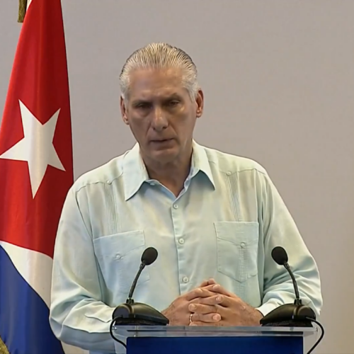 El presidente Miguel Díaz-Canel confirmó intercambios con la administración de Donald Trump para buscar soluciones a la crisis energética en Cuba. La isla enfrenta apagones de hasta 22 horas y parálisis industrial. Foto: Cortesía.