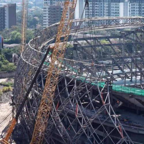 Imágenes aéreas revelan el impresionante progreso del #NuevoEstadioNacional. La obra donada por China tendrá capacidad para 50,000 espectadores y será el más moderno de Centroamérica. Foto: Cortesía.