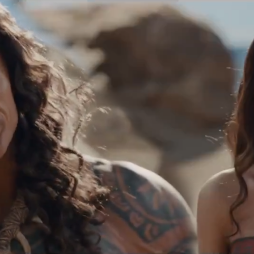 El primer tráiler de Moana en live-action ya está aquí. Dwayne Johnson como Maui y paisajes espectaculares dominan el adelanto. Estreno confirmado para julio 2026. ¡Las redes arden con reacciones! Foto: Disney.