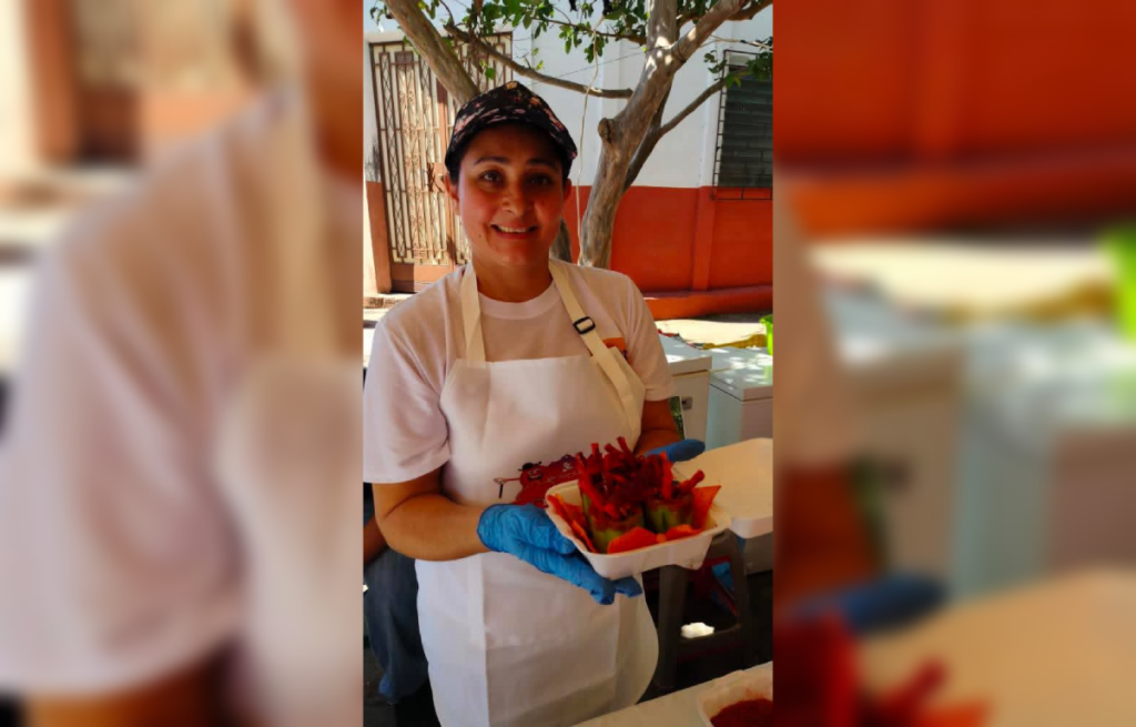 San Lorenzo celebró el XIII Festival del jocote barón rojo, una cita que reunió a cientos de turistas en Ahuachapán Norte. Los asistentes disfrutaron de gastronomía, música y experiencias agrícolas basadas en este fruto emblemático. Foto: Mijiticas Tours.