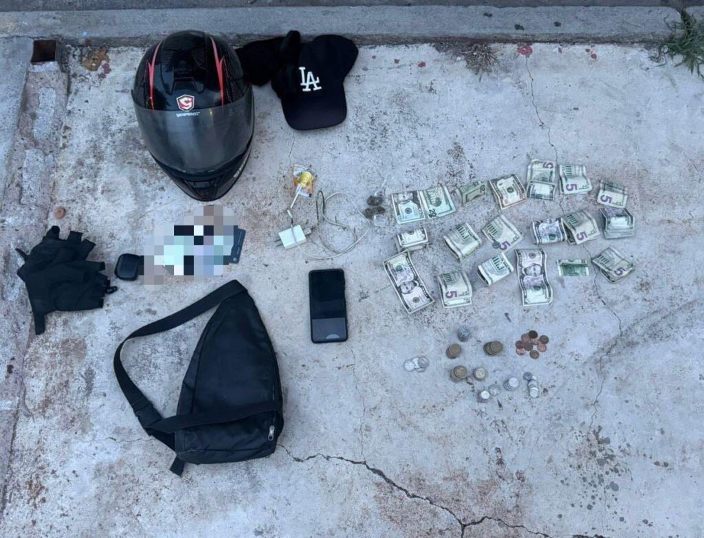 Repartidor de aplicación es detenido con porciones de droga