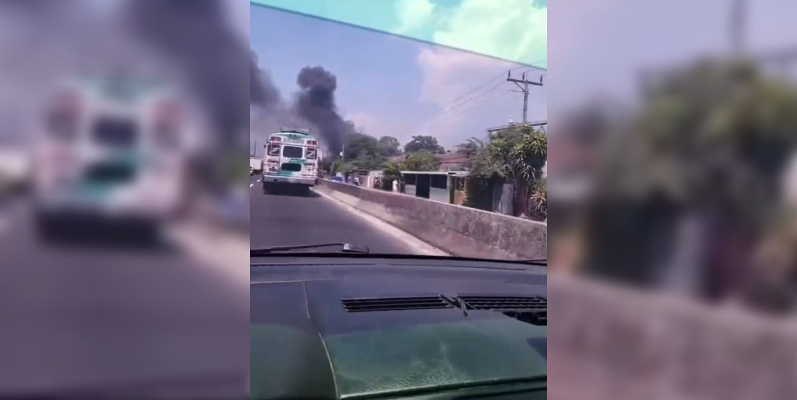 El Cuerpo de Bomberos desplegó unidades para sofocar las llamas en los antiguos silos del Instituto Regulador de Abastecimientos en San Martín. No se reportan lesionados. Foto: Cortesía.