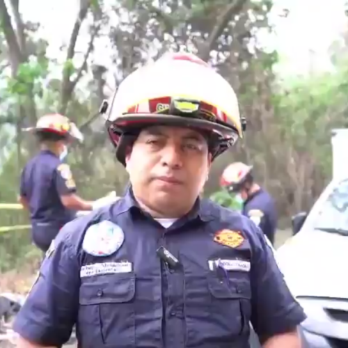 Bomberos localizaron a cuatro víctimas en avanzado estado de descomposición cerca de un vertedero municipal en San Miguel Dueñas, Sacatepéquez. Las víctimas estaban atadas y embolsadas. Foto: Bomberos Municipales Departamentales.