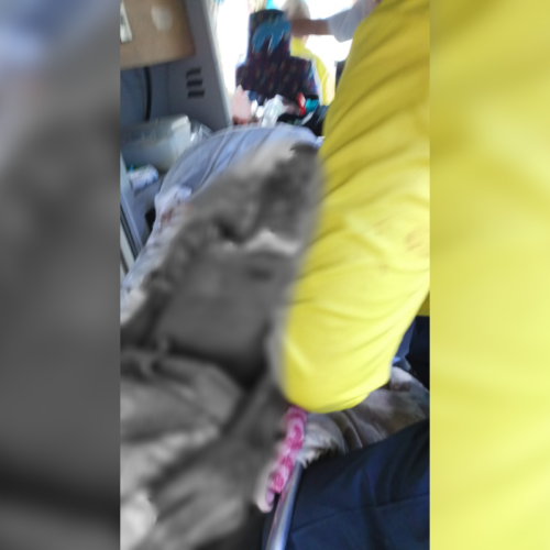 Un joven de 14 años sufrió quemaduras graves en el rostro y pecho tras la explosión de un mortero en un taller clandestino en Jardines del Ranchador, Santa Ana. Foto: Cuerpo de Bomberos de El Salvador.