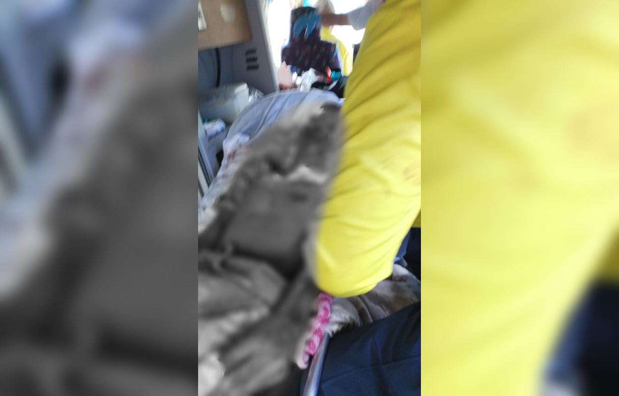 Un joven de 14 años sufrió quemaduras graves en el rostro y pecho tras la explosión de un mortero en un taller clandestino en Jardines del Ranchador, Santa Ana. Foto: Cuerpo de Bomberos de El Salvador.