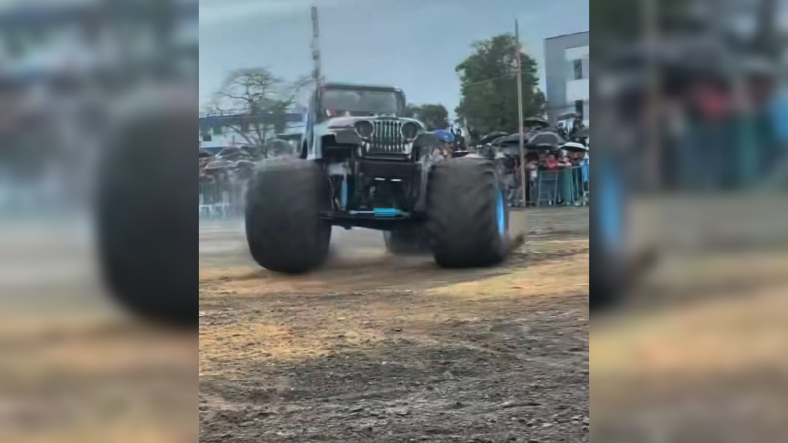 Un vehículo Monster Truck perdió el control durante una exhibición en Popayán, causando la muerte de tres personas y dejando 37 heridos. Las autoridades investigan las causas del accidente. Foto: Cortesía.