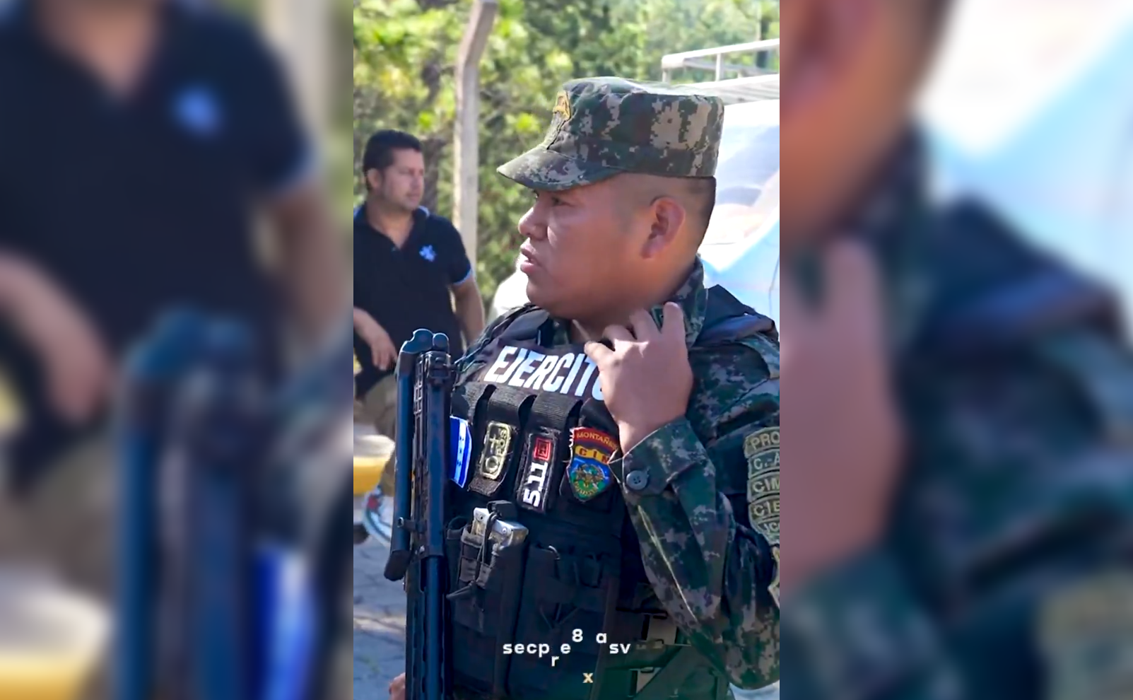 El bloqueo militar en el sector de Pasamono obligó el retorno de los útiles escolares destinados a estudiantes salvadoreños en la zona de los exbolsones de Perquín, Morazán. Foto: Gadiel Castillo / #DiarioElSlvador